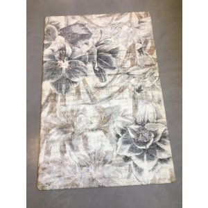 Carpeta con pelo corto, color natural con antideslizante impresa rectangular 120 x 180 cm