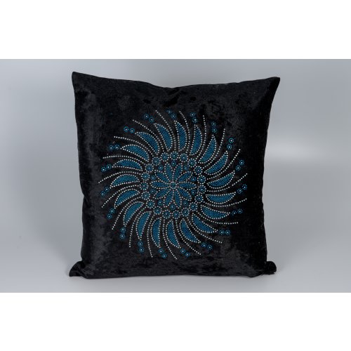 Funda de almohadon 43 x 43 cm negro con fuego artificial azul